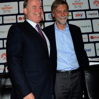 Foto Nicoloro G.   24/08/2015    Rimini    Quinta giornata dell' edizione 2015 del Meeting di C.L. dal titolo ' Di che è mancanza questa mancanza, cuore, che a un tratto ne sei pieno ? '. nella foto il ministro Graziano Delrio, a destra, e James Hogan presidente Etihad e vicepresidente Alitalia, che hanno partecipato al dibattito 'Scommettere e investire in Italia'.