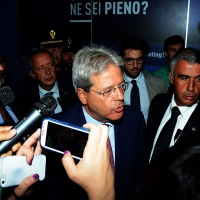 Foto Nicoloro G.   24/08/2015    Rimini    Quinta giornata dell' edizione 2015 del Meeting di C.L. dal titolo ' Di che è mancanza questa mancanza, cuore, che a un tratto ne sei pieno ? '. nella foto il ministro Paolo Gentiloni.