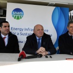 08/04/2025   Ravenna   Giornata di apertura dell' edizione 2025 dell' OMC - Offshore Mediterranean Conference. nella foto da sinistra Michele de Pascale, governatore Emilia-Romagna, il ministro Gilberto Pichetto Fratin e l' a.d. di Snam Stefano Venier.
