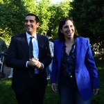 Foto Nicoloro G.   23/05/2025   Ravenna   Chiusura della campagna elettorale del PD per l' elezione del sindaco. nella foto la segretaria nazionale del PD Elly Schlein con Michele de Pascale, ex sindaco di Ravenna e governatore della regione Emilia-Romagna.