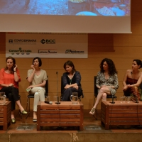 Foto Nicoloro G.  29/06/2015   Milano   Nell' ambito di Expo 2015 un evento organizzato da We- Women for Expo e da Oxfam Italia dal titolo " Io ho visto donne... "', perchè si deve partire dalle donne per abbattere le barriere e battere la povertà. nella foto da sinistra Diamante D' Alessio, che modera l' incontro, Camilla Baresani, Candida Morvillo, Beatrice Masini, Silvia Avallone, Pulsatilla e Camilla Lunelli.