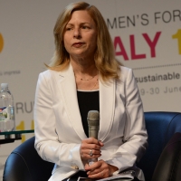 Foto Nicoloro G.  29/06/2015   Milano   Nell' ambito di Expo 2015 un evento organizzato da We- Women for Expo dal titolo " Nurturing a sustainable future "'. nella foto Laura Safer Espinoza, direttrice Fair Food Standards Council.