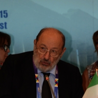 Foto Nicoloro G.  01/08/2015   Milano    Seconda giornata della Conferenza Internazionale dei ministri della Cultura di piÃ¹ di 80 paesi presenti all' Expo. nella foto il semiologo Umberto Eco che ha tenuto una lectio magistralis.