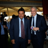 Foto Nicoloro G.   05/05/2015  Milano    Expo Milano 2015, l' Esposizione Internazionale che l'Italia ospiterà dal primo Maggio al 31 Ottobre 2015. nella foto il presidente di Save the Children Claudio Tesauro, a sinistra, con il sindaco di Milano Giuliano Pisapia.
