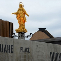 Foto Nicoloro G.   05/05/2015    Milano   Expo Milano 2015 si apre al mondo e si mette in mostra. nella foto la copia della Madonnina allestita dalla Veneranda Fabbrica del Duomo.