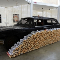 Foto Nicoloro G.   05/05/2015    Milano   Expo Milano 2015 si apre al mondo e si mette in mostra. nella foto installazione all' interno del padiglione della Caritas.