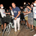 Foto Nicoloro G.   01/08/2020    Cervia ( RA ) Seconda serata della Festa della Lega Romagna che ha visto la presenza del leader del Carroccio. nella foto l' arrivo in bici del segretario del Carroccio Matteo Salvini.