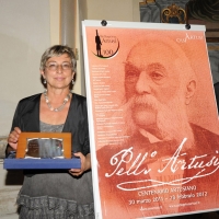 Foto Nicoloro G. 19/06/2011 Forlimpopoli (FC) Nell' ambito della quindicesima Festa Artusiana e del centenario artusiano serata di consegna del tradizionale " Premio Marietta ad honorem " al giornalista Michele Serra e alla gastronoma Paola Gho. nella foto Paola Gho