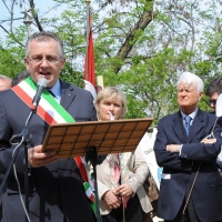 Foto Nicoloro G. 25/04/2011 Marzabotto (BO) Per il 25 Aprile " Festa della Liberazione " cerimonia di commemorazione delle vittime della strage nazifascista di Marzabotto. nella foto Il discorso di Marco Mastacchi