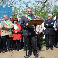 Foto Nicoloro G. 25/04/2011 Marzabotto (BO) Per il 25 Aprile " Festa della Liberazione " cerimonia di commemorazione delle vittime della strage nazifascista di Marzabotto. nella foto Il discorso di Marco Mastacchi