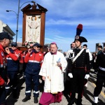 Foto Nicoloro G.   16/04/2023   Ravenna   Come e\' tradizione nella domenica in albis si e\' svolta la Festa della Madonna Greca, con una processione che parte dal canale Candiano e termina nella basilica di Santa Maria in Porto. nella foto l\' arcivescovo Lorenzo Ghizzoni officia tutta la cerimoinia.
