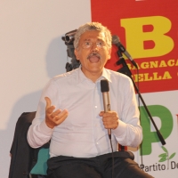 Foto Nicoloro G. 17/06/2011 Bagnacavallo (RA) " Festa della politica " organizzata dal PD tra dibattiti, mostre e cucina regionale. nella foto Massimo D'Alema