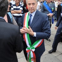 Foto Nicoloro G. 02/06/2011 Milano Celebrazione della Festa della Repubblica in piazza Duomo alla presenza delle piu' alte cariche dell' amministrazione e delle Forze Armate. nella foto Giuliano Pisapia