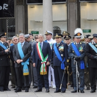Foto Nicoloro G. 02/06/2011 Milano Celebrazione della Festa della Repubblica in piazza Duomo alla presenza delle piu' alte cariche dell' amministrazione e delle Forze Armate. nella foto Guido Podesta' – Giuliano Pisapia – Nello Barale e alte cariche della Forze Armate