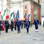 Foto Nicoloro G. 04/11/2022   Ravenna   Festa dell\' Unità Nazionale e delle Forze Armate. nella foto passano in rassegna le formazioni schierate il prefetto Castrese De Rosa e il comandante della Guardia Costiera Francesco Cimmino.