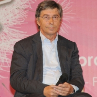 Foto Nicoloro G. 12/09/2011 Ravenna Serata conclusiva della Festa provinciale del PD di Ravenna con l' intervento di Vasco Errani, presidente della regione Emilia-Romagna. nella foto Vasco Errani