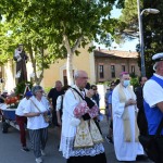 Foto Nicoloro G.   Cervia (RA)   13/06/2022   Festeggiamenti in onore di Sant\' Antonio, protettore dei marinai e dei salinari, con corteo che raggiungera\' il porto da dove la statua del Santo verra\' imbarcata e portata in mare aperto per la tradizionale benedizione e lancio in mare di una corona . nella foto durante il corteo  don Antonio Maffei, a sinistra, e l\' arcivescovo Lorenzo Ghizzoni.