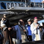 Foto Nicoloro G.   Cervia (RA)   13/06/2022   Festeggiamenti in onore di Sant' Antonio, protettore dei marinai e dei salinari, con corteo che raggiungera' il porto da dove la statua del Santo verra' imbarcata e portata in mare aperto per la tradizionale benedizione e lancio in mare di una corona . nella foto l' arcivescovo Lorenzo Ghizzoni durante le preghiere.