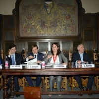 Foto Nicoloro G. 07/06/2013 Ferrara Al via la prima edizione di " Ferrara Altroconsumo Festival " organizzata dall' associazione senza scopo di lucro Altroconsumo. Tre giorni di dibattiti ed incontri per informare e tutelare i consumatori. nella foto Giovanni De Cristofaro – Andrea Venanzetti – Luisa Crisigiovanni – Guido Bortoni – Paolo Martinello 