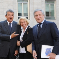 Foto Nicoloro G.  12/07/2010  Milano  Prima giornata del " Forum Economico e Finanziario per il Mediterraneo ". nella foto Tarak Ben Ammar – Stefania Craxi – Antonio Tajani