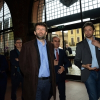 Foto Nicoloro G.  03/05/2014  Rimini      Seconda delle tre " Giornate del Lavoro " organizzate dalla CGIL, tra incontri, concerti, dibattiti, idee. nella foto da sinistra il sindaco di Rimini Andrea Gnassi mentre fa da cicerone nella " Biennale del disegno " al ministro Dario Franceschini.