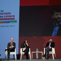 Foto Nicoloro G.  03/05/2014  Rimini      Seconda delle tre " Giornate del Lavoro " organizzate dalla CGIL, tra incontri, concerti, dibattiti, idee. nella foto il ministro Dario Franceschini che ha partecipato al dibattito " Cultura, Turismo, Comunicazione: tre indispensabili fattori di sviluppo ".