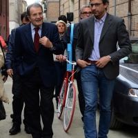 Foto Nicoloro G.  03/05/2014   Rimini      Seconda delle tre " Giornate del Lavoro " organizzate dalla CGIL, tra incontri, concerti, dibattiti, idee. nella foto Romano Prodi, che ha tenuto una " lectio magistralis " sulle politiche sbagliate, accompagnato dal sindaco di Rimini Andrea Gnassi.