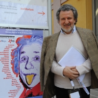 Foto Nicoloro G. 15-17/04/2011 Reggio Emilia Si e’ svolta a Reggio Emilia la seconda edizione delle ” Giornate della laicita’ “, laddove tra incontri, dibattiti, confronti si e’ voluto affermare il principio fondamentale di convivenza di tutte le possibili filosofie e ideologie, lontani da ogni pretesa di possedere la verita’. In poche parole il tentativo di rieducarci a pensare liberamente. nella foto Piergiorgio Odifreddi