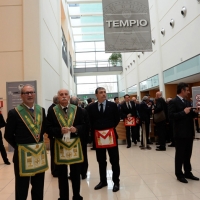 Foto Nicoloro G.  04/04/2014  Rimini  Sono iniziati al Palacongressi di Rimini i lavori dell' assise del Grande Oriente d' Italia ( GOI ) dal titolo " A vele spiegate verso il futuro ". Come è abitudine il programma della Grande Loggia, che quest' anno  include anche l' installazione del nuovo Gran Maestro, prevede una parte aperta al pubblico e una parte riservata ai fratelli maestri accreditati. nella foto alcuni affiliati al GOI.