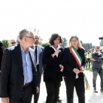 Foto Nicoloro G.   24/05/2023   Localita' San Pancrazio - Russi ( Ravenna ).   Si sono svolti nella Pieve di San Pancrazio i funerali di Stato di due delle 15 vittime accertate in seguito all' alluvione che ha colpito le zone del ravennate. nella foto l' arrivo in chiesa della mi nistra Anna Maria Bernini accolta dal prefetto Castrese de Rosa e dalla sindaca di Russi Valentina Palli.