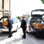 Foto Nicoloro G.   24/05/2023   Localita' San Pancrazio - Russi ( Ravenna ).   Si sono svolti nella Pieve di San Pancrazio i funerali di Stato di due delle 15 vittime accertate in seguito all' alluvione che ha colpito le zone del ravennate. nella foto le due bare vengono poste nelle auto.