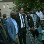 Foto Nicoloro G.   27/05/2025   Ravenna   Il neo sindaco di Ravenna incontra in piazza la cittadinanza per ringraziare dopo la vittoria al primo turno delle elezioni amministrative. nella foto al centro il neo sindaco di Ravenna Alessandro Barattoni.