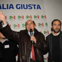 Foto Nicoloro G. 19/01/2013 Milano Inaugurazione della nuova sede del Circolo PD Romana-Calvairate alla presenza del segretario generale del PD Pierluigi Bersani. nella foto Pierluigi Bersani – Umberto Ambrosoli   