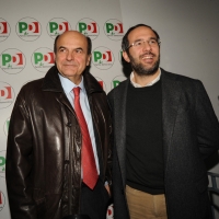 Foto Nicoloro G. 19/01/2013 Milano Inaugurazione della nuova sede del Circolo PD Romana-Calvairate alla presenza del segretario generale del PD Pierluigi Bersani. nella foto Pierluigi Bersani – Umberto Ambrosoli    