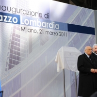 Foto Nicoloro G. 21/03/2011 Milano Inaugurazione alla presenza del Capo dello Stato della nuova sede della Regione Lombardia. nella foto  Giorgio Napolitano – Roberto Formigoni