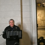 Foto Nicoloro G.   10/10/2020   Ravenna    Don Ciotti, presidente dell\' associazione antimafia \' Libera \', inaugura tre immobili confiscati alla mafia e assegnati al Comune di Ravenna. nella foto don Luigi Ciotti legge il III canto dell\' Inferno partecipando alla \' lettura perpetua della Divina Commedia \' iniziata in settembre.