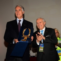 Foto Nicoloro G.  04/12/2013  Milano   Trentunesima edizione del '' Milano International Ficts Fest ''.  nella foto il presidente CONI Giovanni Malagò ha ricevuto la Ghirlanda d' Onore dal presidente Ficts Franco Ascani.