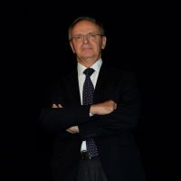 Foto Nicoloro G.   20/10/2014   Milano    Incontro e dibattito dal titolo \" Partiti per la Tangente \" per affrontare il tema sempre attuale della corruzione nelle istituzioni e nel mondo imprenditoriale. nella foto Piercamillo Davigo, magistrato del pool di Mani Pulite.