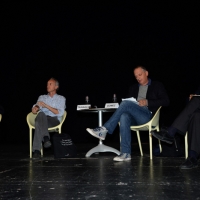 Foto Nicoloro G.   20/10/2014   Milano    Incontro e dibattito dal titolo \" Partiti per la Tangente \" per affrontare il tema sempre attuale della corruzione nelle istituzioni e nel mondo imprenditoriale. nella foto da sinistra Piercamillo Davigo, magistrato del pool di Mani Pulite,  Marco Travaglio, giornalista e vicedirettore de Il Fatto Quotidiano, Peter Gomez, giornalista e direttore de Ilfattoquotidiano.it, e Antonio Di Pietro, magistrato del pool di Mani Pulite.