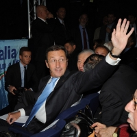 Foto Nicoloro G. " Citazione obbligatoria " Milano 25/10/2010 Il presidente della Camera e' al Teatro Derby a Milano, nelle nuove vesti di leader di Futuro e Liberta’, per un incontro pubblico con simpatizzanti, militanti dei circoli di Generazione Italia e amministratori locali fuoriusciti dal Pdl. nella foto Gianfranco Fini