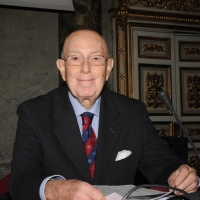 Foto Nicoloro G. Milano 15/12/2010 Incontro, al Circolo della Stampa, sul tema ” Padri, figli e Patrimoni: Family business e passaggio generazionale ” per fare il punto sui servizi di eccellenza e sulle novita’ da mettere in atto a fronte delle esigenze di gestione dei patrimoni familiari in particolare nelle fasi critiche dei passaggi generazionali. nella foto Mario Boselli