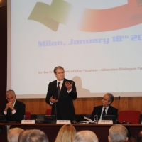 Foto Nicoloro G. 18/01/2011 Milano Incontro, nella sede della Camera di Commercio, su ” Italian-Albanian Economic Forum ” alla presenza del primo ministro di Albania e delle istituzioni di Lombardia. nella foto il discorso di Sali Berisha