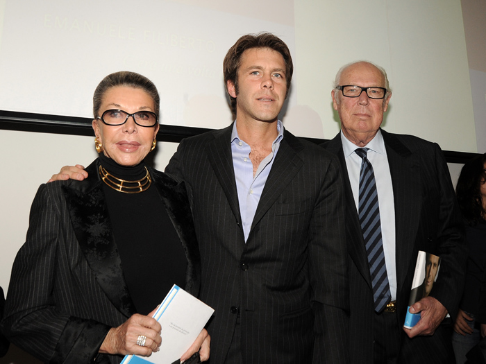 E' morto a Ginevra a 86 anni Vittorio Emanuele di Savoia, figlio dell' ultimo re d' Italia Umberto II. nella foto con la moglie Marina Doria e il figlio Emanuele Filiberto il 19/11/2009 alla presentazione di un libro scritto dal figlio.