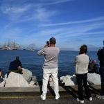 Foto Nicoloro G.   18/10/2026   Ravenna   Dopo una sosta di 5 giorni la nave scuola A. Vespucci lascia il porto di Ravenna. nella foto una folla di persone si e' riversata lungo i pontili per assistere e salutare la nave Vespucci che lasciava il porto di Ravenna.