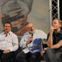 Foto Nicoloro G.   05/06/2010  Cremona  Primo Festival TRA Letteratura e Musica " Le corde dell ' anima " . nella foto Antonio Di Bella – Massimo Cirri – Max Casacci