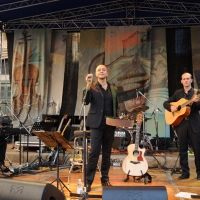 Foto Nicoloro G. 04/06/2010  Cremona  Primo Festival TRA Letteratura e Musica " Le corde dell ' anima " . nella foto Trio Radiodervish