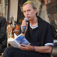 Foto Nicoloro G.  04/06/2010  Cremona  Primo Festival TRA Letteratura e Musica " Le corde dell ' anima " . nella foto Bjorn Larsson