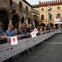 Foto Nicoloro G. 16/05/2014  Ravenna    La 32° edizione della 1000 Miglia, con le sue 435 auto, passa da Ravenna. nella foto alcuni mezzi militari che partecipano alla competizione.