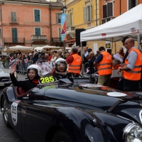 Foto Nicoloro G. 16/05/2014  Ravenna    La 32° edizione della 1000 Miglia, con le sue 435 auto, passa da Ravenna. nella foto un\' auto con uno dei numerosi equipaggi giapponesi riparte dopo la timbratura del passaggio.