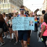 Foto Nicoloro G.   29/06/2019   Milano    Manifestazione con corteo del Gay Pride. nella foto partecipanti con cartelli.
